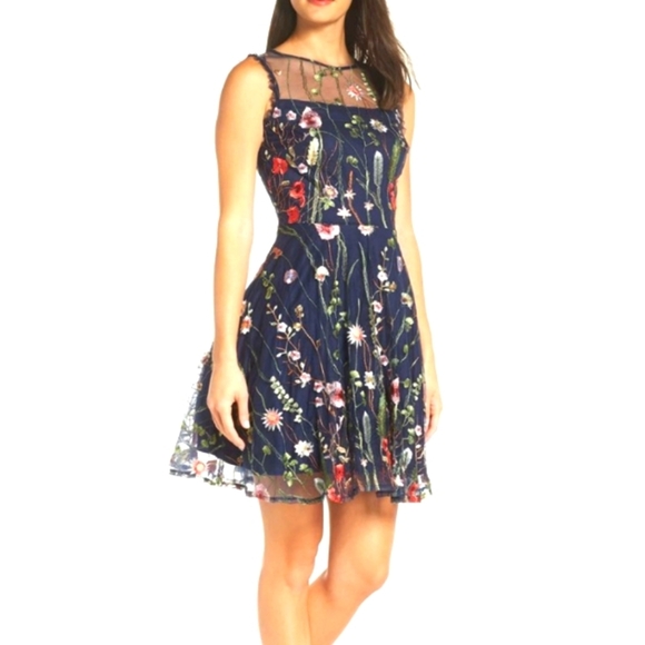 Morgan & Co. Dresses & Skirts - Morgan & Co's Embroidered Fit and Flare Dress